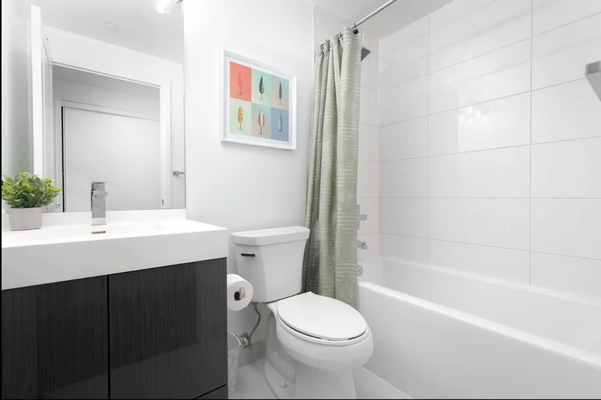 Apartment Fantastic Studio By Eaton Centre Toronto